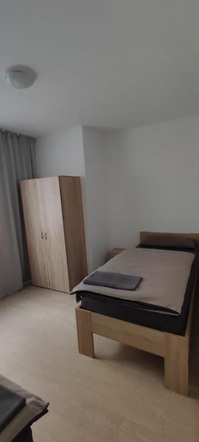 Apartments Zum Stillen Winkel Niederbreitbach 外观 照片