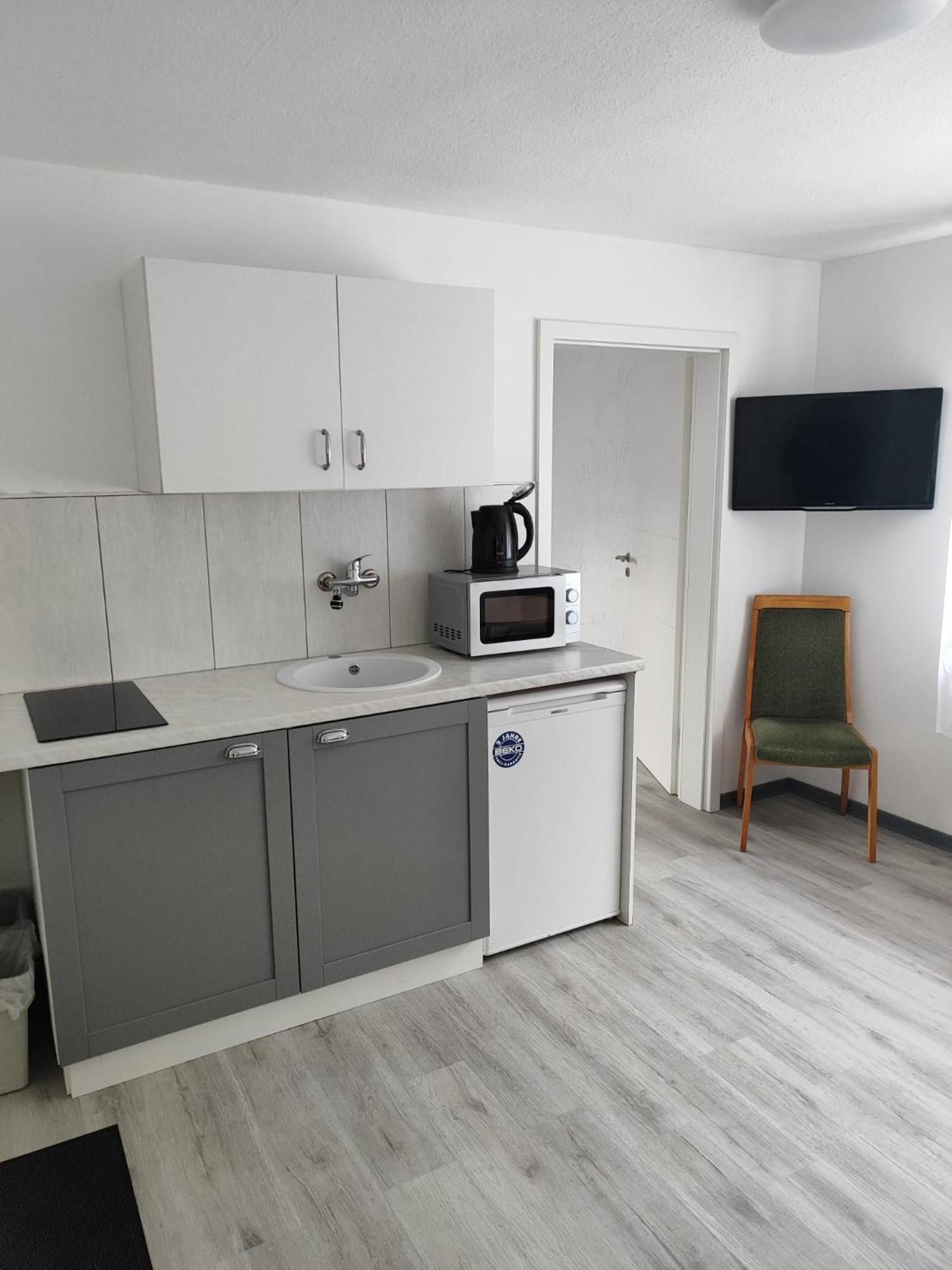 Apartments Zum Stillen Winkel Niederbreitbach 外观 照片